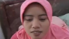 STW Jilbab Pink Jual Diri Di Oyo