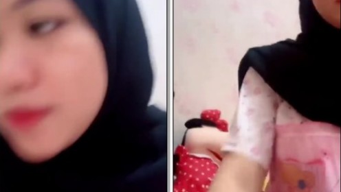 Tubuh Mulus Ukhti Chantika VCS Sama Suami