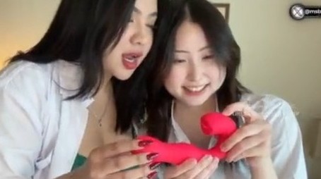 Konten Msbreewc Dea Ayu Seragam Putih Abu